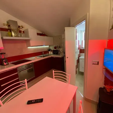 La Casa Degli Specchi 公寓
